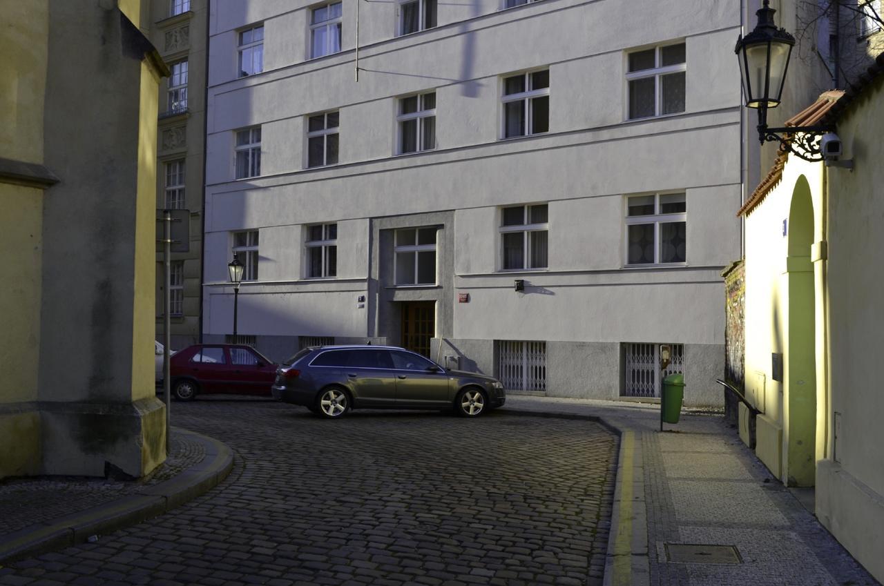 プラハOld Town Basementアパートメント エクステリア 写真